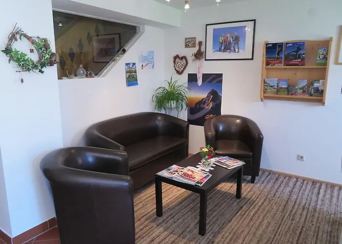 Gaestehaus Post 3* Прегратен